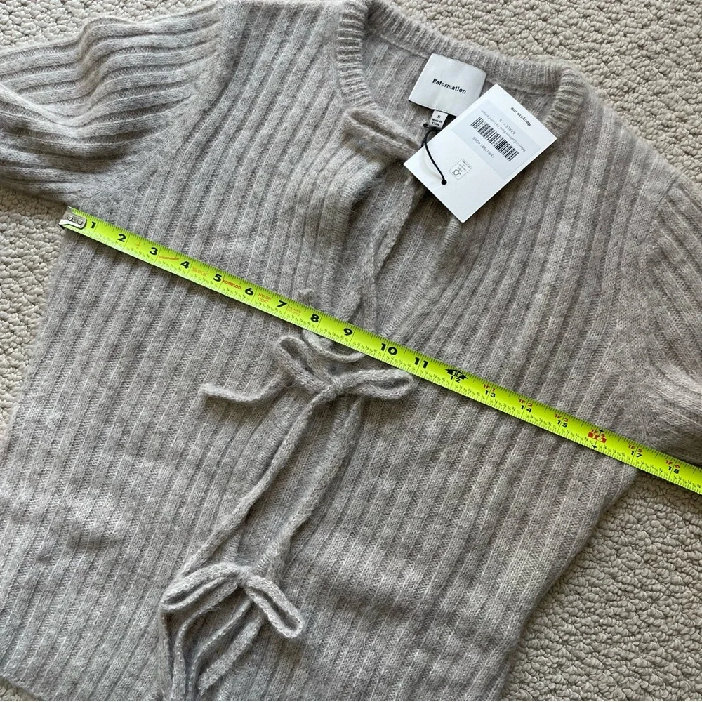 Reformation Rebecca Cashmere Alpaca Tie Front Cardigan Small in Barely Tan - Picture 2 of 8